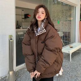 Parkas de plumón para mujer 2023 Otoño e invierno Chaquetas de chaqueta de pan grueso Cuello alto Corto Moda Cálido Jvyhgkmnb 231101