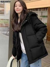 Parkas pour femmes automne hiver veste pour femmes Style coréen mode à capuche fermeture éclair courte femme épais coton rembourré manteau femme 231201