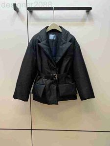 Parkas en duvet pour femmes Designer Milan Runway Nouvel automne hiver revers cou manches longues lambrissés manteaux marque même style vêtements d'extérieur HCEW