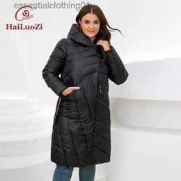 Parkas pour femmes HaiLuoZi 2022 hiver femmes vestes longue surdimensionné coupe-vent chaud à capuche sergé matelassé vêtements épais Fe Parka femmes manteau 08 L231129