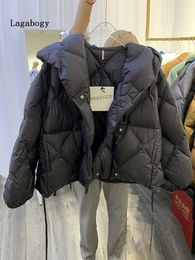 Parkas de plumón para mujer Lagabogy invierno 90 abrigo de pato blanco para mujer chaqueta corta acolchada ligera cálida para mujer Casual con capucha suelta prendas de vestir 230111