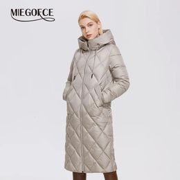 Dames Down Parka MIEGOFCE Winter Dames Jas Verlengde Stijl Vrouwen Gewatteerde Parka Verdikte Warme Katoenen Jas D21845 231114