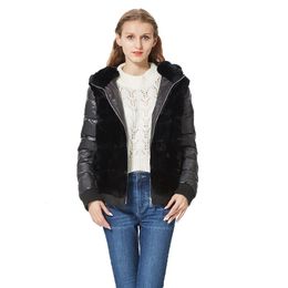 Parkas en duvet pour femmes manteau de fourrure de lapin Rex réel avec capuche manteau en duvet veste manches veste de bombardier en fourrure veste de fourrure véritable à capuche avec manteau de fourrure en duvet femmes 231113