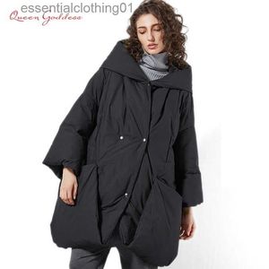 Parkas en duvet pour femmes Design de poche spécial nouvelle liste de parkas épais d'hiver avec grand chapeau femme courte type 90 doudoune de canard blanc de haute qualité L231129