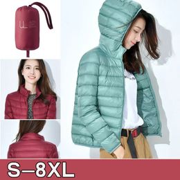 Parkas pour femmes doudoune Ultra légère femmes hiver léger rembourré femmes vestes mince plume 6XL 7XL 8XL qualité filles manteau capuche 231005