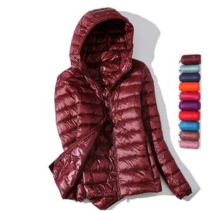 Dames Down Parkas Ultra Light Jacket Basic Winter Jackets Vrouwelijke vrouwen Velvet Hooded Coats Autumn Womens Outswear 220919