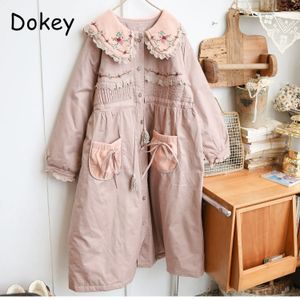 Parkas en duvet pour femmes Vintage broderie hiver longue Parka femmes japonaise Mori fille col claudine Kawaii coton rembourré vestes chaud manteau de laine d'agneau 231109