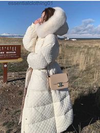 Parkas Femme Hiver femmes 90% duvet de canard blanc manteau longue fourrure à capuche motif losange Parka Argyle longue Plaid bulle veste neige outwear L231129