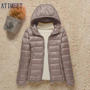 Parkas de plumón para mujer Chaqueta fina de plumón de pato blanco Chaquetas ultraligeras Abrigos cálidos de otoño e invierno Outwear portátil 231010