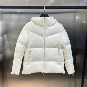 Parkas en duvet pour femmes Veste pour femme Puffer Vestes d'hiver en duvet Dernier style à capuche Lettre imprimée Parkas chauds à la mode avec manteau court pour femme Vêtements d'extérieur Noir et blanc