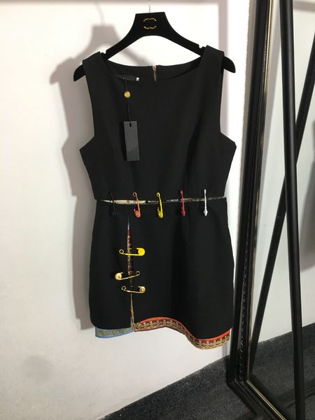 Robe pour femmes, épingle d'été, gilet sans manches haut de gamme, nouveaux vêtements de luxe imprimés, robe moulante pour femmes, tenue de plage de fête