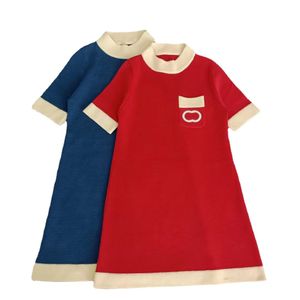 Robes pour femmes Robe de créateur été nouveau col rond poche lettre motif tissu tricoté robe à manches courtes