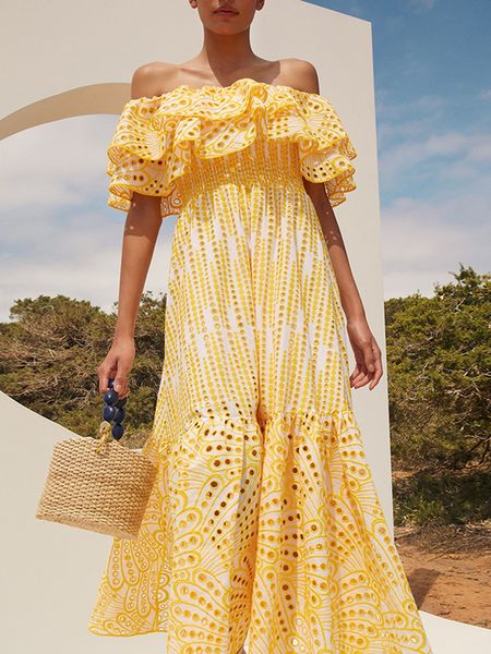 Robe longue brodée pour femmes, volants ajourés, col slash, épaules dénudées, taille haute, vacances à la plage, maxi, SML