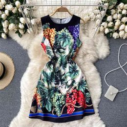 Damesmode ronde hals mouwloze slanke tropische fruit print mini A-lijn jurk elegante vestido de mujer s670 210527