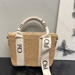 Mode féminine Panier de légumes Sac tissé Sacs seau d'été Sacs de plage Sacs à main de qualité supérieure Sacs à provisions dame Cross body Épaules sac fourre-tout