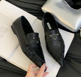 Chaussures plates pour femmes bout pointu Mary Jane chaussures pour femmes robe élégante chaussure sangle Oblique dames chaussures mocassins noirs Zapatillas Mujer