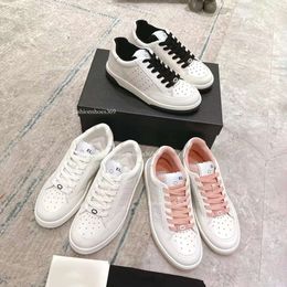 Dames Hardloopschoenen van schuim Zwart Carrière Platte trainer Heren Designer Reizen Kanaal Cadeau Jurk Tennis Basketbalschoen Buiten Casual Wandelen Sneakers Maat 35-41