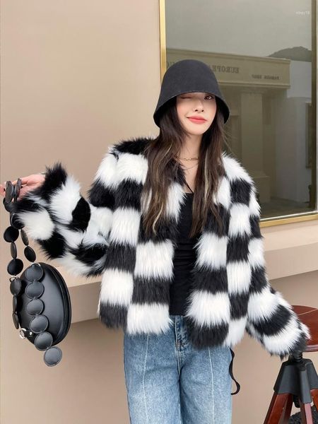 Fourrure femme 2023 automne-hiver noir-blanc carreaux couleur correspondant manteau Faux cheveux vêtements courts