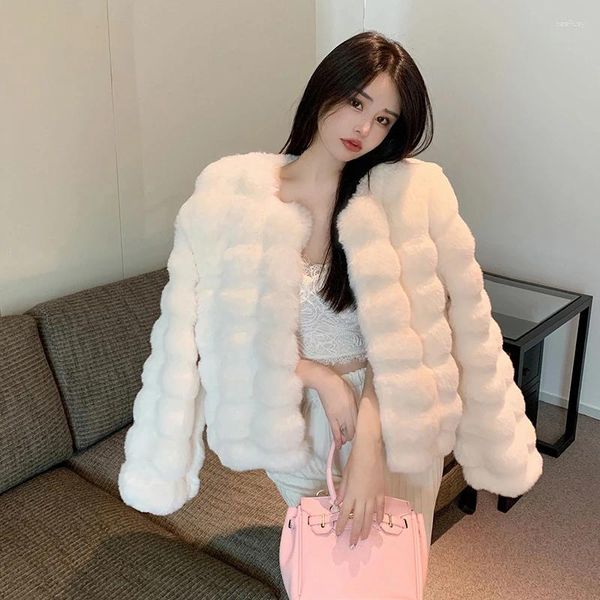 FOURNE FURS 2023 Tenues hivernales pour femmes Fashion Faux Tox Coffre coréen Warm Fluffy Coats Cardigan Broit Cote-Coat Lady Party Elegant
