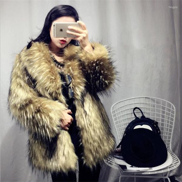 FURS FURS Autumn Otoño Invierno Invierno de cuero para mujeres Imitación de mapache Ropa de mapache Lapa de estilo coreano a mitad