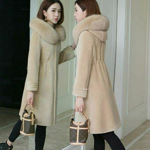 Femmes fausse fourrure 2023 nouveau manteau réel veste d'hiver femmes longs manteaux minces grand col de capuche naturel épais doublure chaude T82 230918