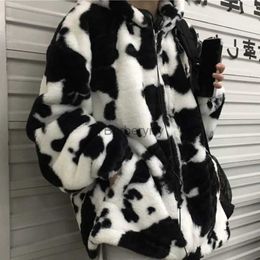 Fourrure Femme Fausse Fourrure Hiver Femmes Vestes Polaires Fourrure Teddy Manteau Femmes Harajuku Lait Vache Imprimé Fausse Fourrure Veste Vintage Hip Hop Chaud StreetwearL231007