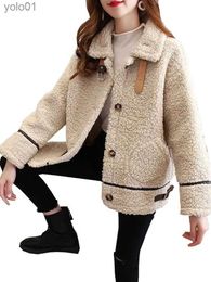 Fourrure Femme Fausse Fourrure Femmes 2022 Printemps polaire d'agneau pull Manteau Nouveau Fe Épaissir Veste Chaude Lâche Décontracté tout-match épais fourrure une peluche CardigansL231121