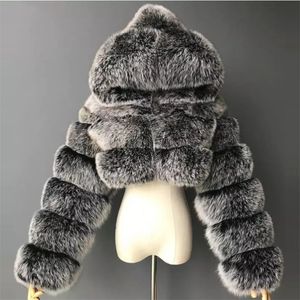 Femmes Fourrure Faux Haute Qualité ry Recadrée Manteaux et Vestes Femmes Fluffy Top Coat Avec Veste D'hiver À Capuche Manteau Femme 220927