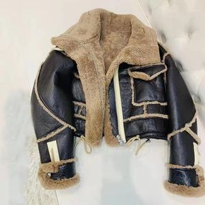 Manteau de luxe en fausse fourrure pour femme Winer 2021 Veste de mouton mérinos naturelle de longueur courte Processus fissuré Col rabattu