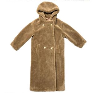 Dames bont faux teddy -stijl oversized echte lamjacht vrouwen winter natuurlijke echte wollen schapen lange lagen jassen met capuchones