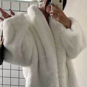Femmes fourrure Faux blanc veste hiver surdimensionné épais chaud moelleux manteau femmes lâche décontracté élégant coréen mode Streetwear 220919