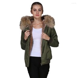 Damesbont groene bommenwerper Casual slijtage mevrouw winter winddichte dikte natuurlijke wasbeer hoodies Flight Jacket hoogwaardige faux