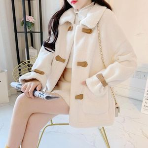 Veste de poche en fourrure pour femme, vêtement d'extérieur en peluche coréen, Faux manteaux d'hiver épais, chaud et ample
