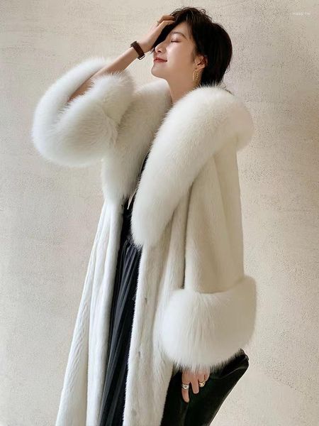 Abrigo de piel de visón blanco para mujer, chaquetas de imitación cálidas y gruesas con temperamento de lujo para mujer, gabardina mullida elegante coreana para invierno, prendas de vestir