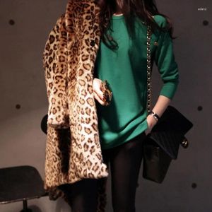 Gabardina de piel sintética de leopardo de línea larga para mujer, chaqueta Midi mullida de invierno con tacto suave, 2023