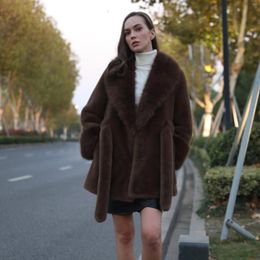 Manteau de vison végétalien pour femmes, veste à grand col en Faux col, Style jupe rapide