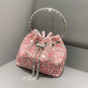 Sac à main en diamant chaud fait à la main pour femmes sac à main en diamant de pierre brillante sac à main à épaule unique pour femmes 230707