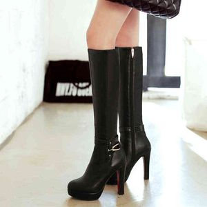 Botas altas para mujer Plataforma de invierno Sexy Negro Blanco Tacones Botas hasta la rodilla Moda femenina Hebilla Cremallera Zapatos largos y altos Damas Y220817