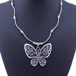 Dames Holle Butterfly Tibetaans Zilveren Hanger Kettingen Mode Gift Nationale Stijl Dames DIY Ketting Hangers