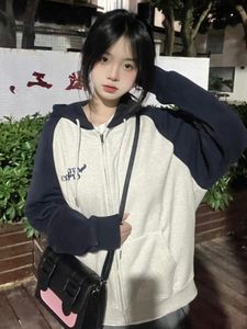 Women's Hoodies Sweatshirts Deeptown Harajuku Zip Up Hoodies Women Korean Fashion Streetwear Hooded Sweatshirts Female Kpop Vintage Tops Spring and Autumn 230812