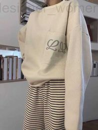 Sweats à capuche pour femmes Sweatshirts Designer L Nouvelle chemise tricotée en jacquard à grande poche à la mode et simple pull à col rond pour hommes femmes 1CSI