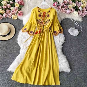 Vestido Indie Folk para mujer Desert Grassland Travel Cyber Celebrity Po Modelado Bordado Cordón Largo A-line Mujer ML866 210506