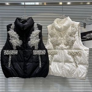 Vestes pour femmes 2023 Automne Hiver Perle Nail Perle Broderie Crochet Fleur Gilet Manteau Noir Blanc Coton Chaud