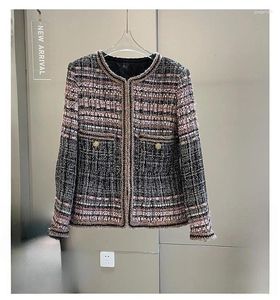 Vestes féminines 2024 Automne France Style de haute qualité Vintage Inside Chain O-coud Plaid Tweed Coat C976