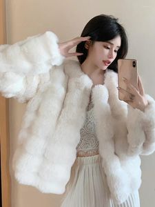 Damesjassen 2024 Mode Imitatie Haarjas Dames Winter Warm Luxe Bontjas Plus Size Uitloper Vrouwelijke Vestjassen Beige