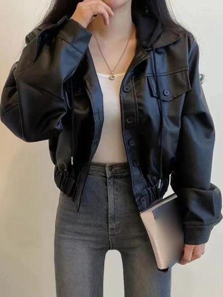 Chaquetas de mujer Chaqueta de cuero con capucha negra Mujeres 2023 Otoño Invierno Manga larga Abrigos de un solo pecho Chic Vintage Empalmado Outerwear