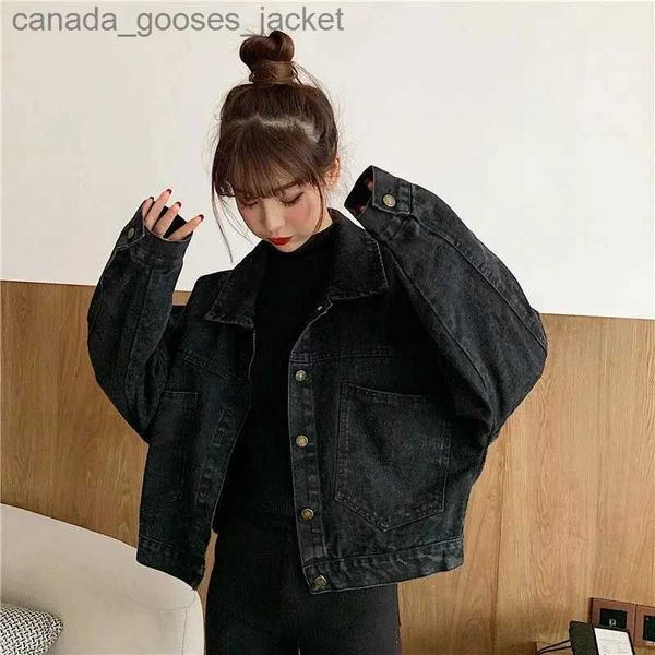 Chaquetas de mujer Chaqueta vaquera corta negra para mujer primavera otoño chaqueta de mujer con cuello de bolsillo grande de un solo pecho chaqueta de calle coreana para mujer L231208