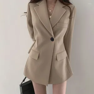 Damesjassen Casual elegante blazerjas vrouwen herfst in de herfst ingekapte single button pocket pakken Koreaanse versie losse kantoor dame jas top