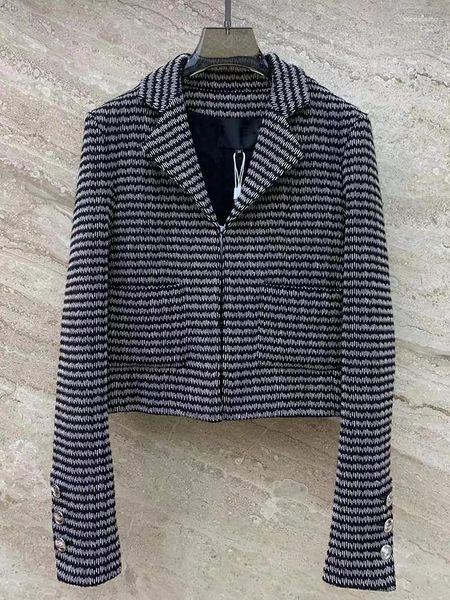 Chaquetas de mujer diseño Retro estampado blanco y negro traje cuello suave Tweed abrigo corto moda de otoño chaqueta de lujo que combina con todo