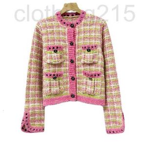 Vestes pour femmes Designer 222 2022 Milan Runway Printemps Été Marque Même Style Pull À Manches Longues Rose Cardigan Col Ras Du Cou Haute Qualité Femmes xue EX9X